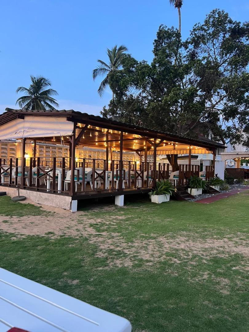 Residence Hoteliere Oceane Libreville Exterior foto