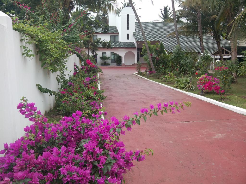 Residence Hoteliere Oceane Libreville Exterior foto